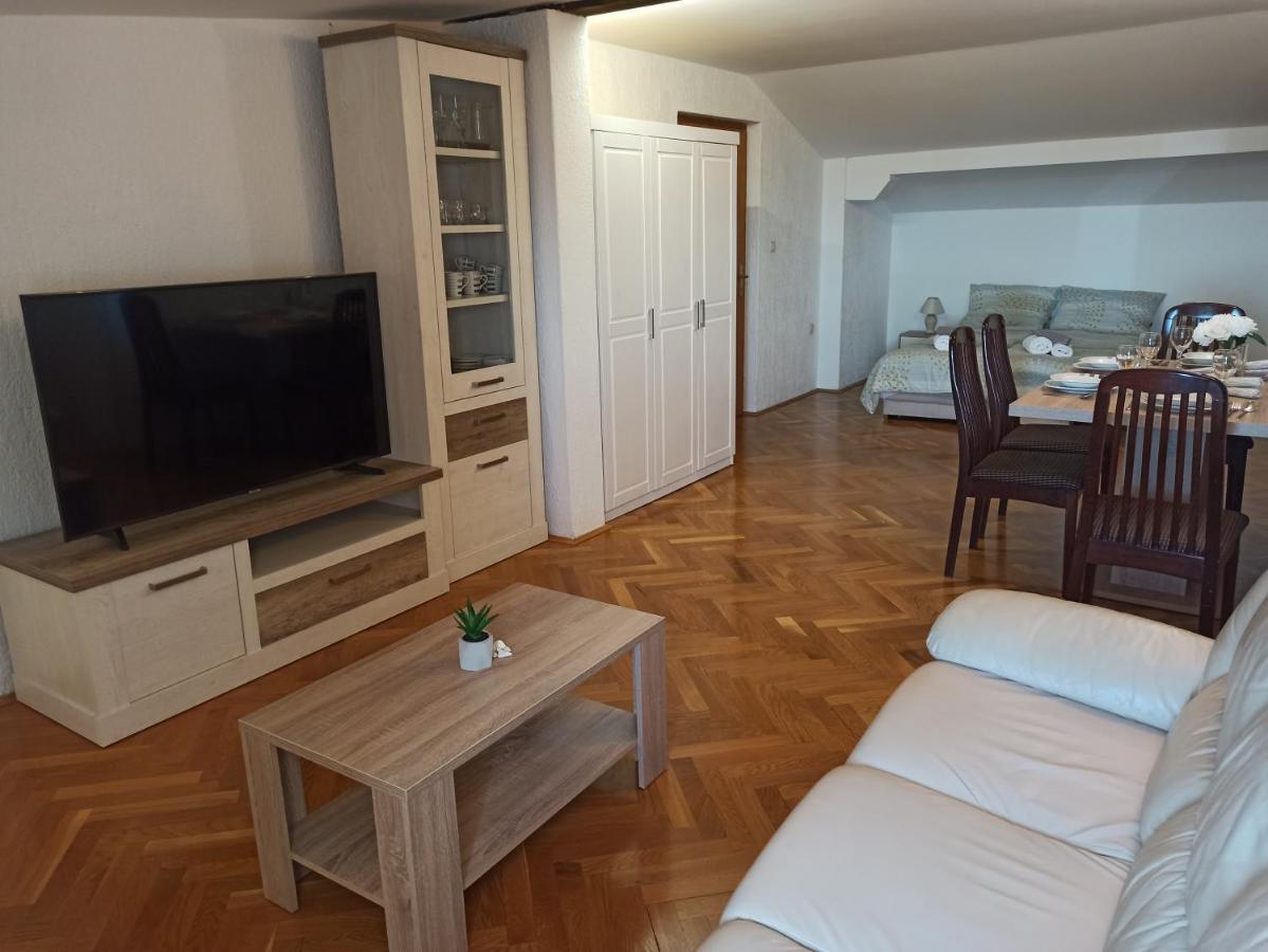 מאלינסקה Villa Rea מראה חיצוני תמונה