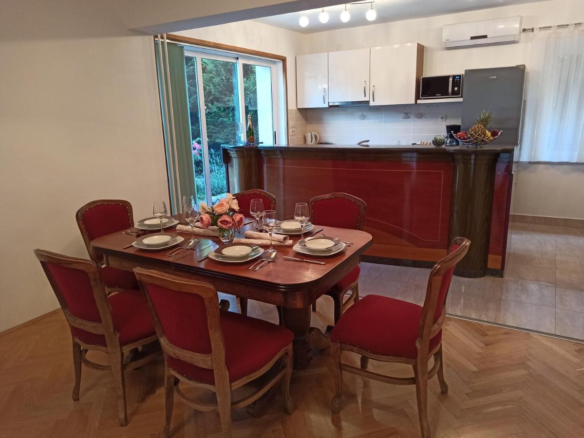 מאלינסקה Villa Rea מראה חיצוני תמונה